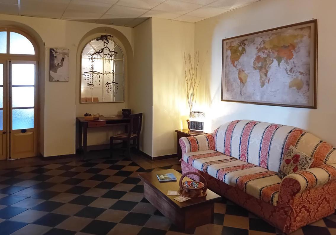 Camere Del Re Tarquinia Luaran gambar