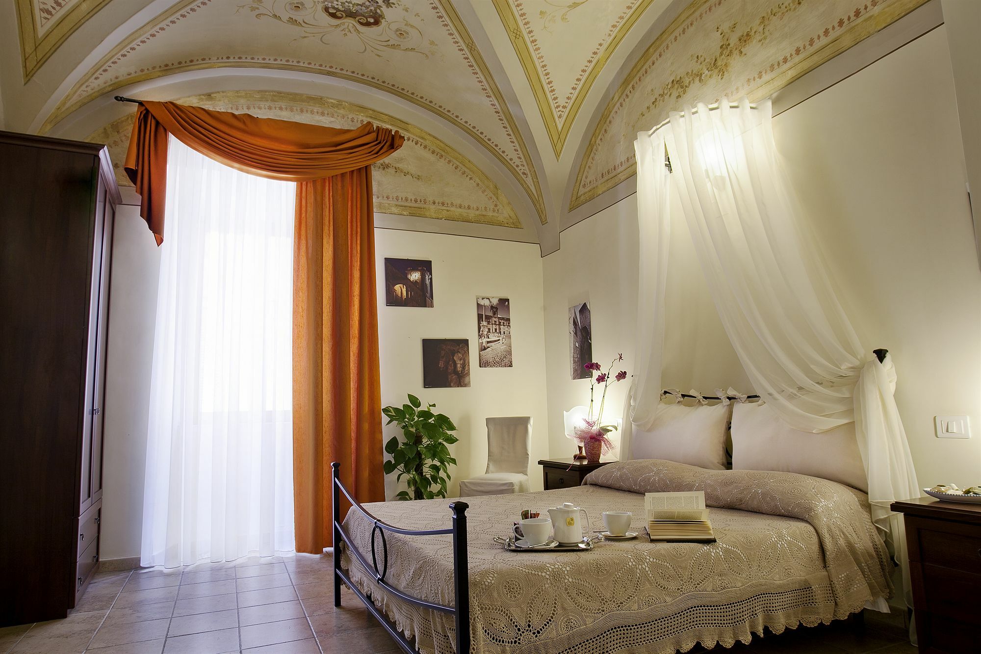 Camere Del Re Tarquinia Luaran gambar
